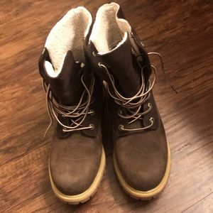 BRAND NEW TIMBERLAND BOOTS